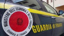 Frodi carosello sui carburanti: un arresto e un divieto di fare impresa