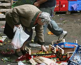 Istat: 5,6 milioni le persone in povertà assoluta. 2,6 milioni senza cibo