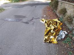 Trovato morto con la gola recisa: spunta la pista della droga