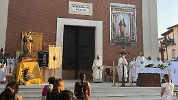 Sant'Anna, confraternite e fedeli riuniti dalle prime ore del mattino
