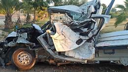Incidente a Sabaudia, furgone finisce fuori strada: grave un ventottenne