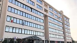 Lesioni alla testa di un neonato in sala parto: indagato un medico