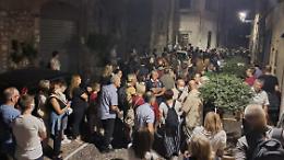 Trekking urbano notturno. Successo oltre ogni previsione