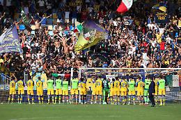 Calcio, un Frosinone da applausi. Gioca bene diverte e vince
