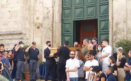 Travolto dal trattore. L'ultimo saluto a Benito Maliziola