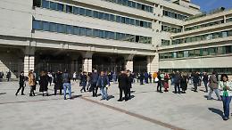 Allarme bomba in tribunale. Edificio evacuato