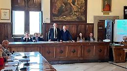 L'ex vicesindaco Nadia Belli passa tra i banchi dell'opposizione