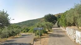 Sassi lanciati contro le auto: si moltiplicano le testimonianze