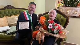 La signora Renata Roseppi compie cento anni: la visita del sindaco