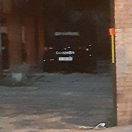 Ladri entrano in un'abitazione privata: sul posto i carabinieri