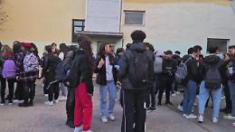 Manca il gasolio e i termosifoni non partono. Studenti restano fuori