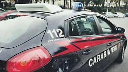 Tenta di entrare armato nella casa dell'ex moglie: arrestato