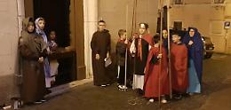 La Natività rappresentata dai bambini delle parrocchie