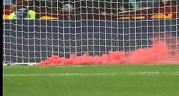 Materiale pirotecnico vietato all'interno dello stadio. Daspo per due tifosi