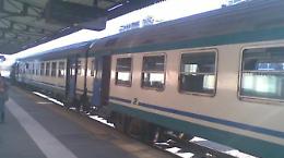 Investito da un treno regionale in transito. La vittima &egrave; un settantatreenne