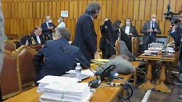 Processo Mollicone, tracce sui nastri. Tre le impronte digitali: la chiave