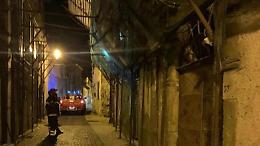 Nuovi crolli a Palazzo Nicoletti. L'intervento dei vigili del fuoco