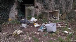 Eternit abbandonato nell'area protetta. «La bonifica è urgente»