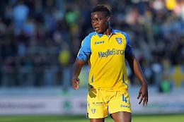 Frosinone Calcio, si ferma Kone. Contusione al polpaccio, salta il Bari