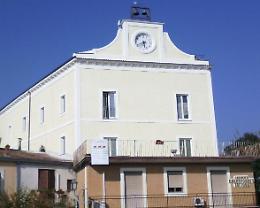 Aiuti alle famiglie. Un bonus da 150 euro per la bolletta elettrica
