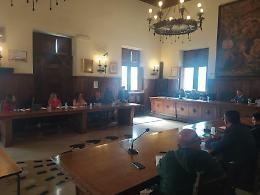 Stop ai lavori per l'antenna nel rione Pastine