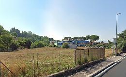 La scuola Pietrobono su un terreno mai espropriato