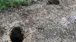 Voragini in zona Fontana Raglia. La rabbia dei residenti
