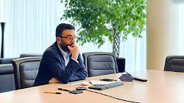 La Regione azzera l'Egato dei rifiuti. Duro scontro politico