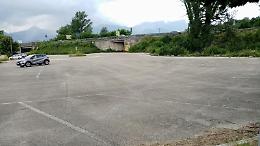Il parcheggio di via Valle Fioretta resta ancora vuoto