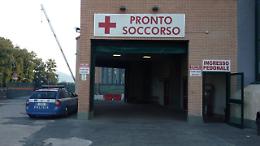 Poliziotti aggrediti, due arresti. Applicato il “Daspo Willy”
