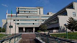 Fa carte false per avere il reddito di cittadinanza. E finisce a processo