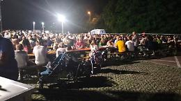 La festa della birra finisce a botte. E Farina in ospedale