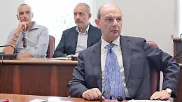 Quelli che stanno sul pezzo. Mastrangeli e Rocca “tengono” sul consenso