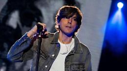GallinaRock 2023, la festa continua. Questa sera Bugo in concerto