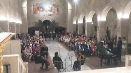 Musica sotto le stelle. Un successo il concerto "Va pensiero"