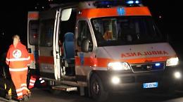 Rissa in piazza tra giovanissimi ubriachi. Quindicenne in coma etilico