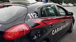 Furto in casa. Rubata anche l'auto, ritrovata distrutta dalle fiamme