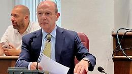 Mastrangeli risponde ai commercianti: «Con il Brt più parcheggi»