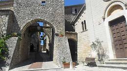 Ruba le offerte in chiesa. Trentenne denunciato