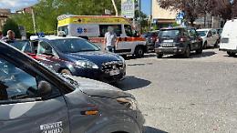 I cittadini bloccano lo scippatore e lo fanno arrestare dai carabinieri