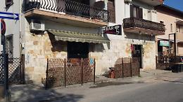 Incendio doloso all'ex bar “Veronica”. S'indaga
