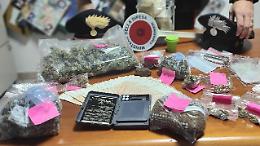 Marijuana e hashish in casa. Trentatreenne arrestato per spaccio