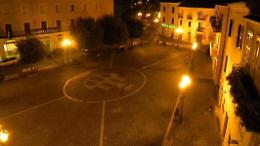 Violenza sulle donne, un flash mob in piazza per ricordare le vittime di femminicidio