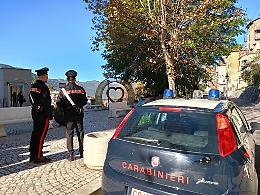 Carpineto Romano. Danneggia opere comunali e pubblica post diffamatori contro il sindaco