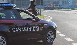 Violenze contro la moglie, marito allontanato da casa. Applicato il braccialetto elettronico