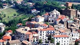 Calze della Befana ai bambini e grande polentata in piazza
