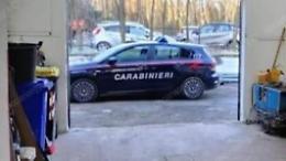 Rubano gasolio in un'azienda e due furgoni e attrezzature del Comune