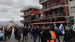 Cartiera Reno De Medici. La mobilitazione arriva in Comune