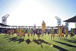 Frosinone-Cagliari finisce 3 a 1. Rimonta con Mazzitelli, Soulé e Jorge