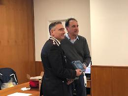 Tecniche di rianimazione e uso del defibrillatore, la formazione al comando provinciale carabinieri